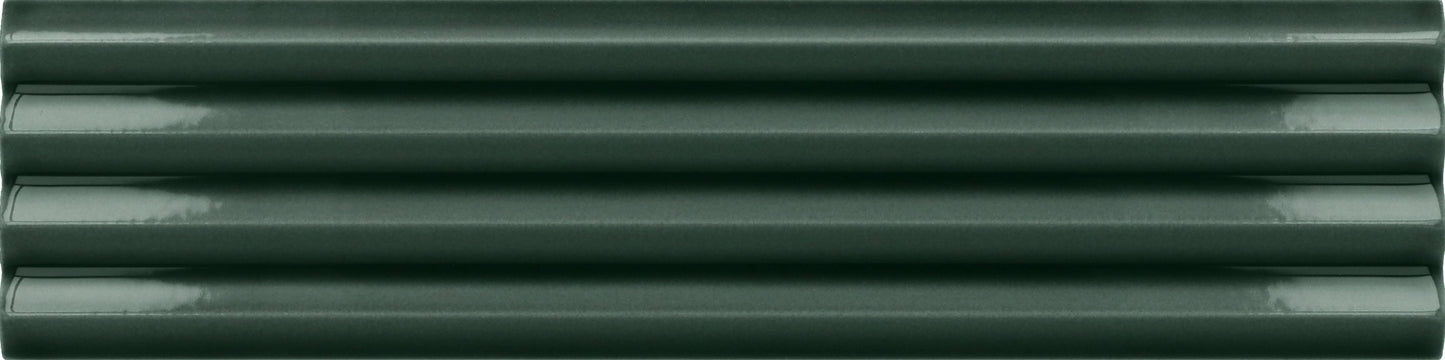 Manuva Deep Green Point Gloss