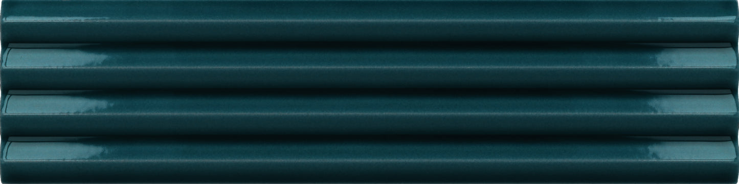 Manuva Teal Point Gloss