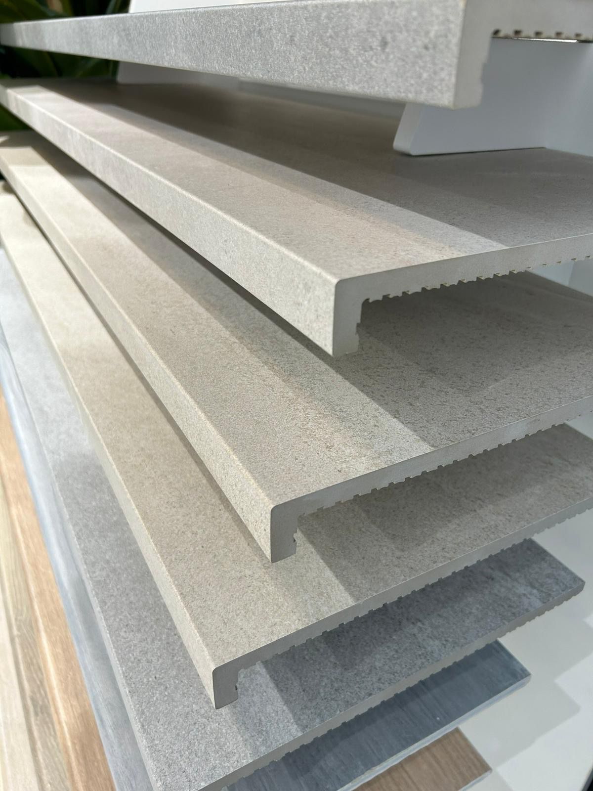 Castilla Marfil Anti-Slip R11 Porcelain Step