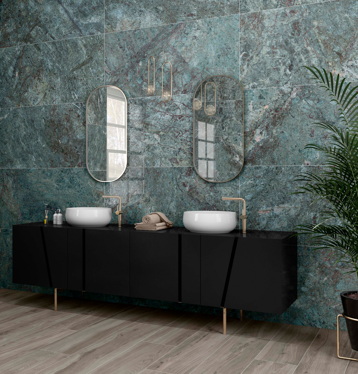 Aurora Emerald Polished