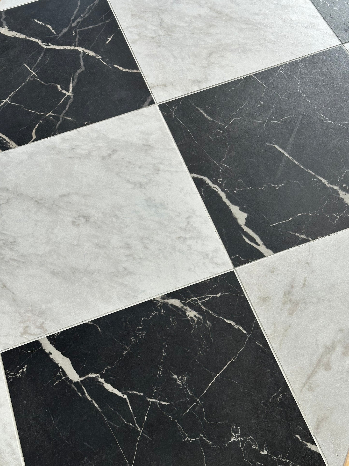 Classique Marble Nero Marquinia