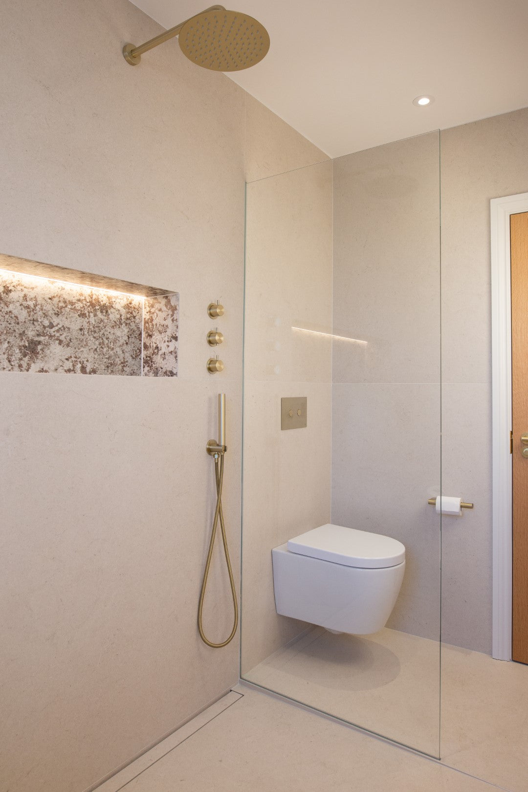 District Stone Ivory (Room Lot)