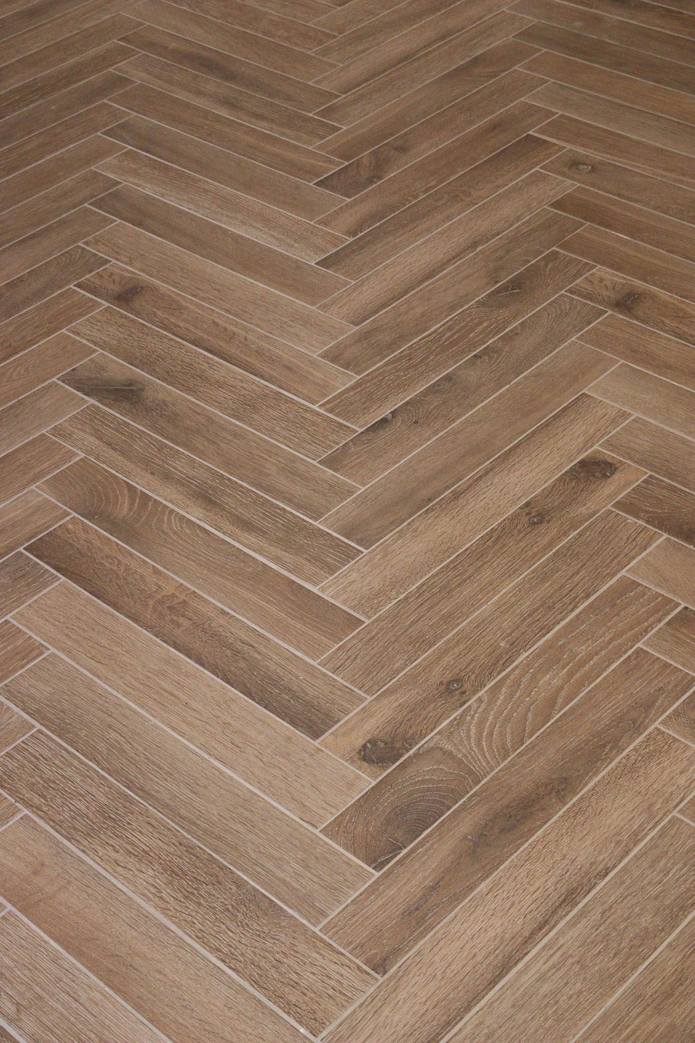 Remy Nut Herringbone