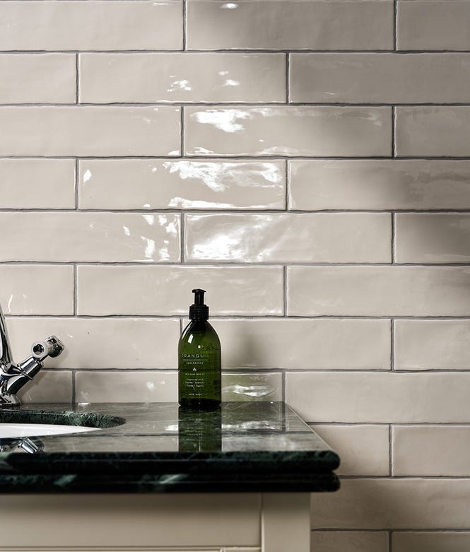 Carter Milk Gloss Finish