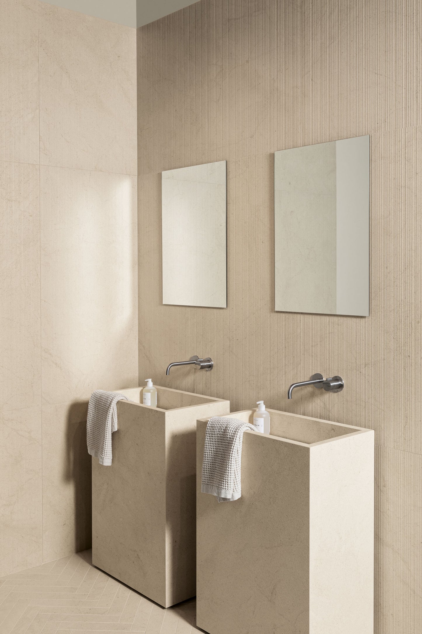 Pietre Crema Stone (Soft)