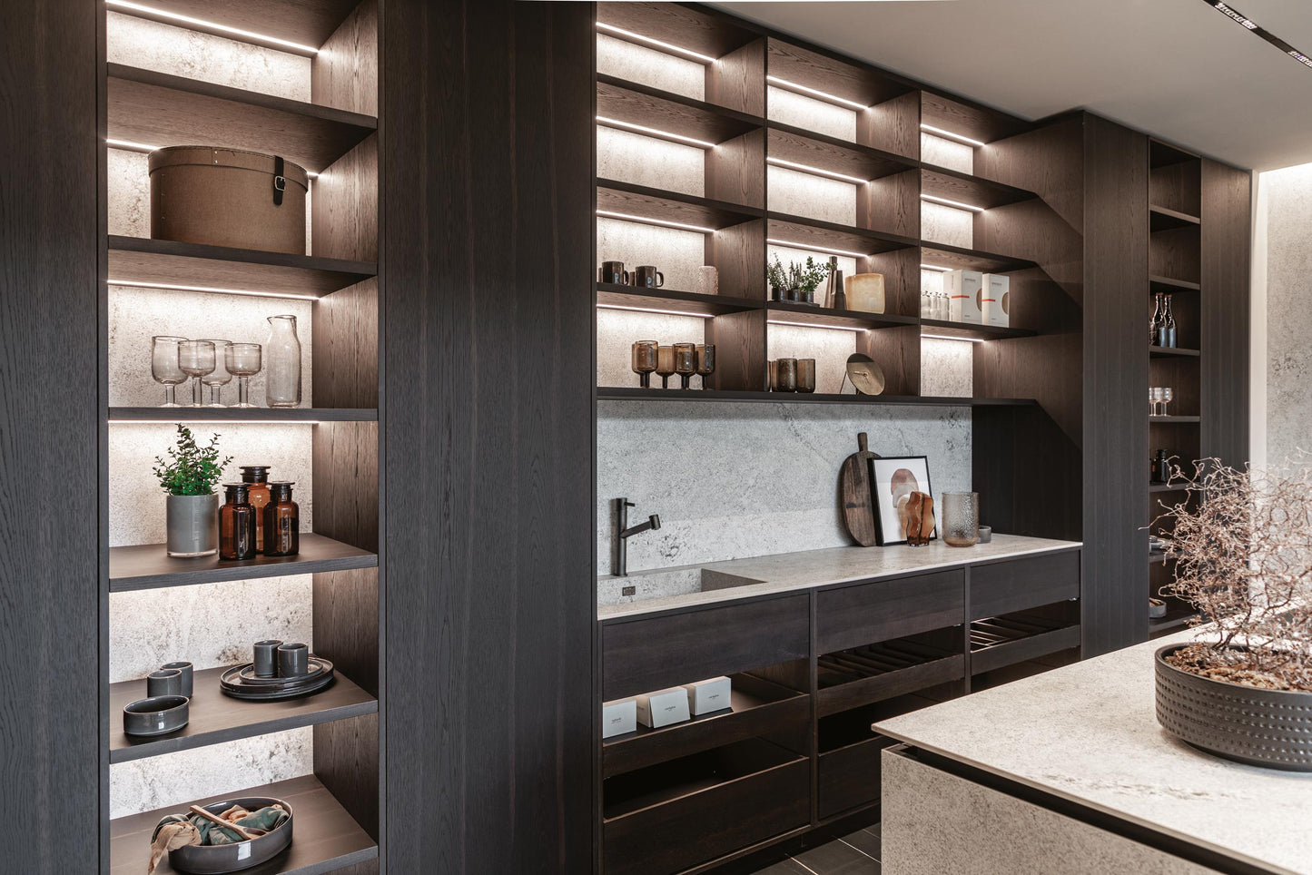 Pietre Plimawhite/01 (Matte)