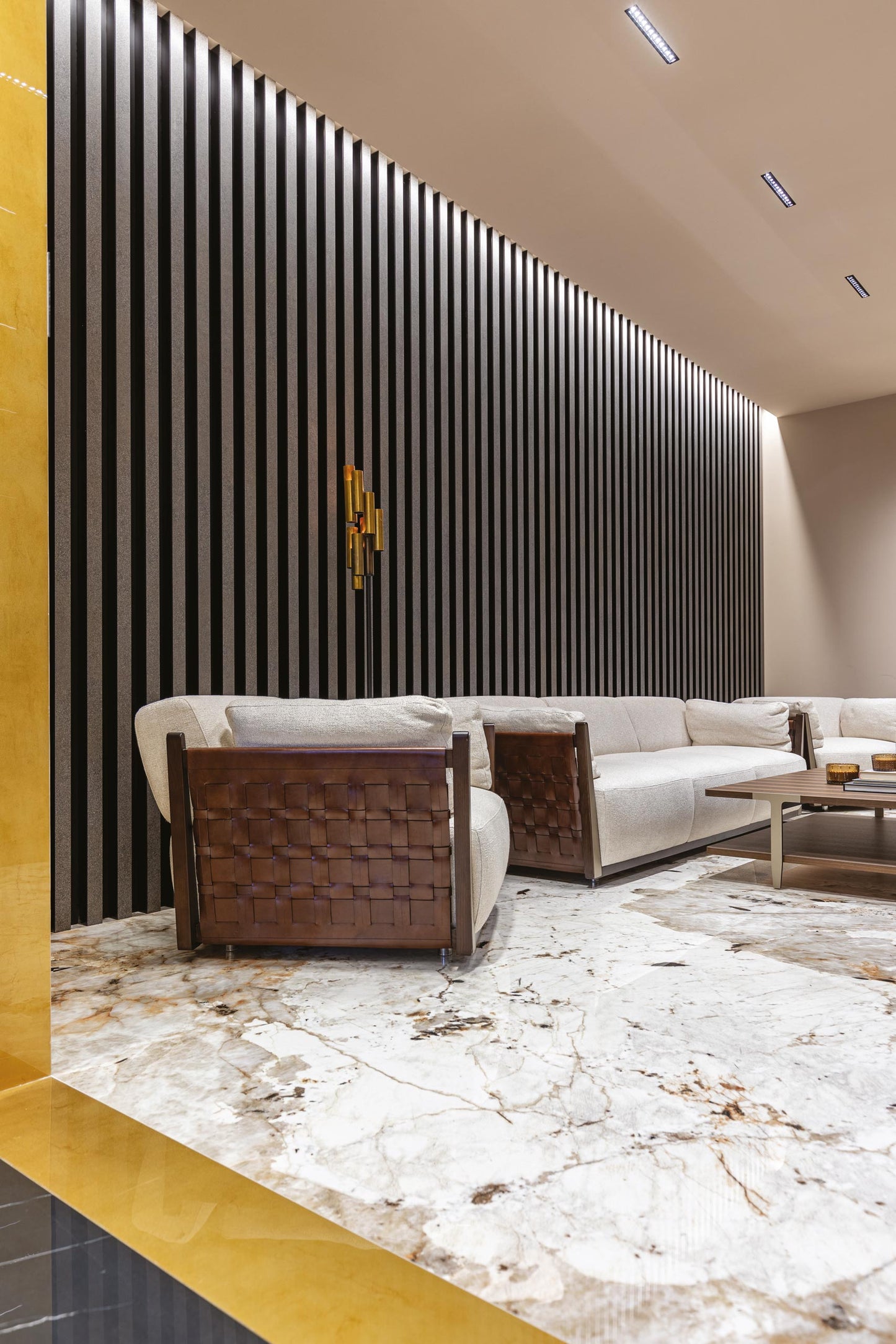 Marmi Tundra (Glossy)