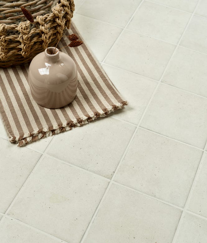 Menara Porcelain White Matt