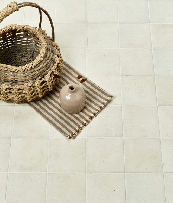 Menara Porcelain White Matt