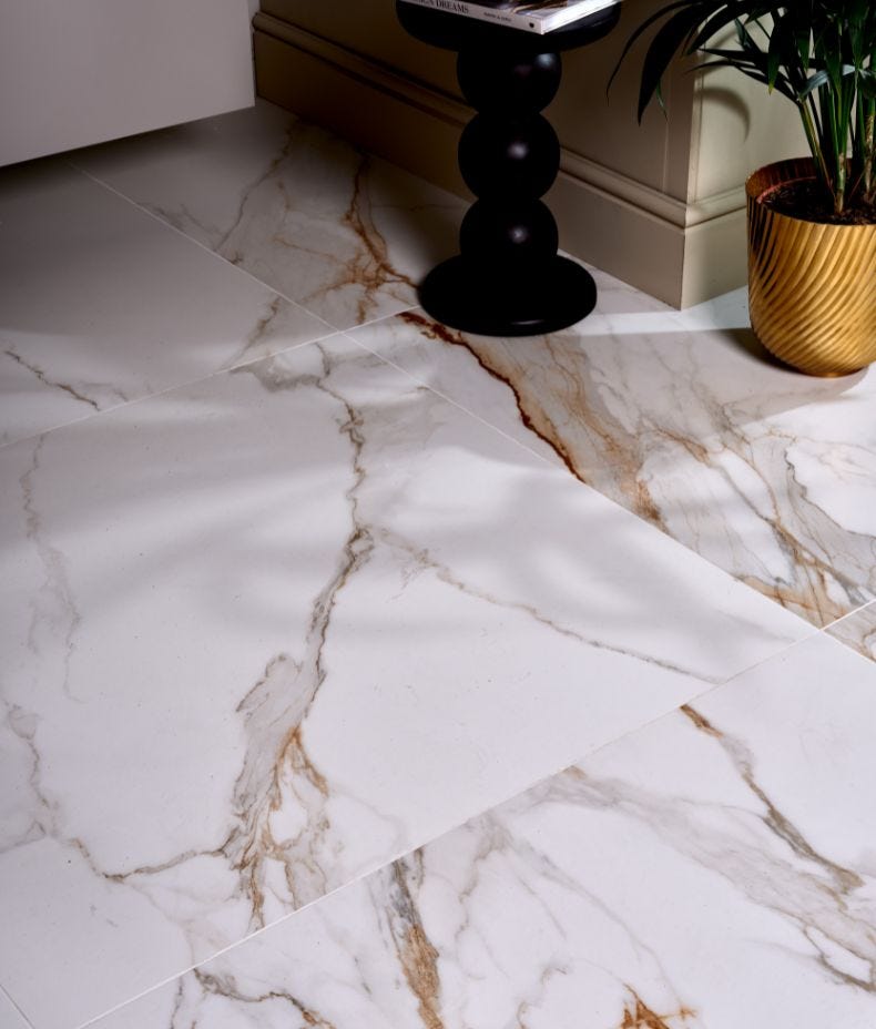 Sculpture Grande Porcelain Calacatta Maximus