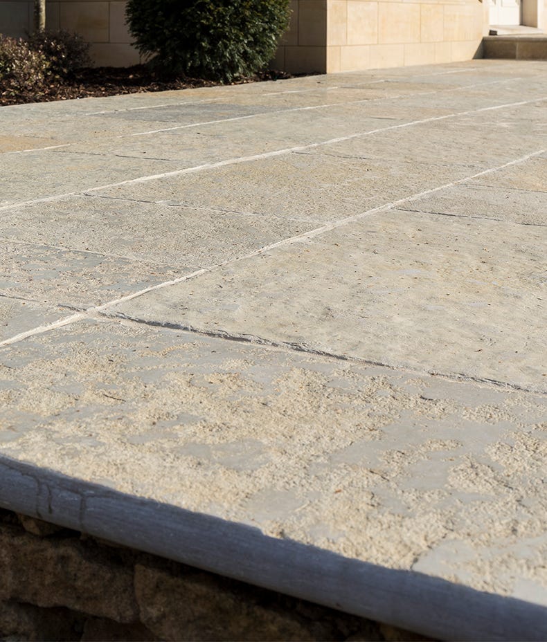Farley Limestone Bullnose Coping Seasoned Finish