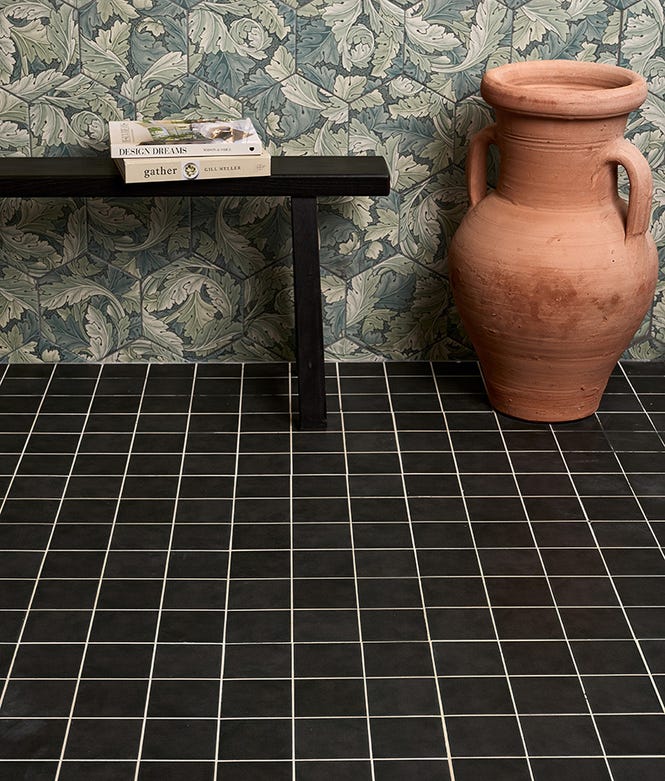 Victorian Style ™ Porcelain Anthracite Field