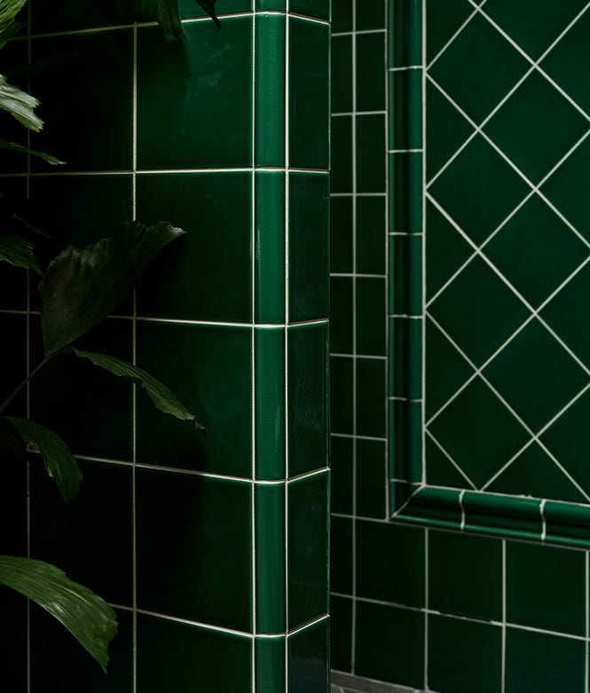 Victorian Style™ Ceramic Emerald Green Crackle Glaze Simple Beading