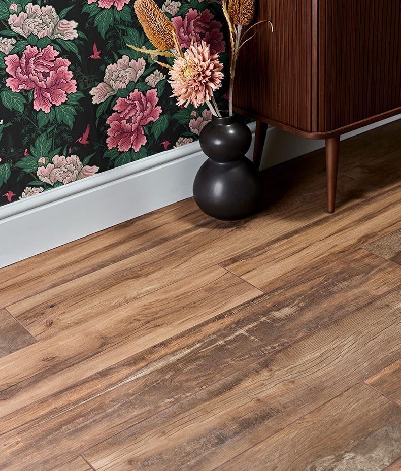 Carpenter Porcelain Rich