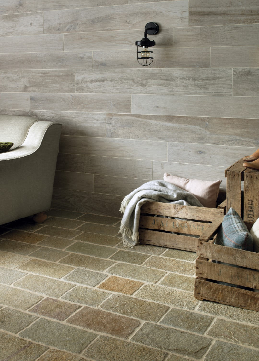 Trusloe Limestone Cobble Seasoned Finish