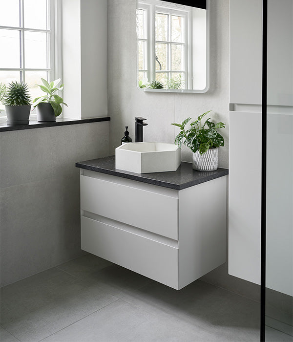 Louvre Porcelain Blanc