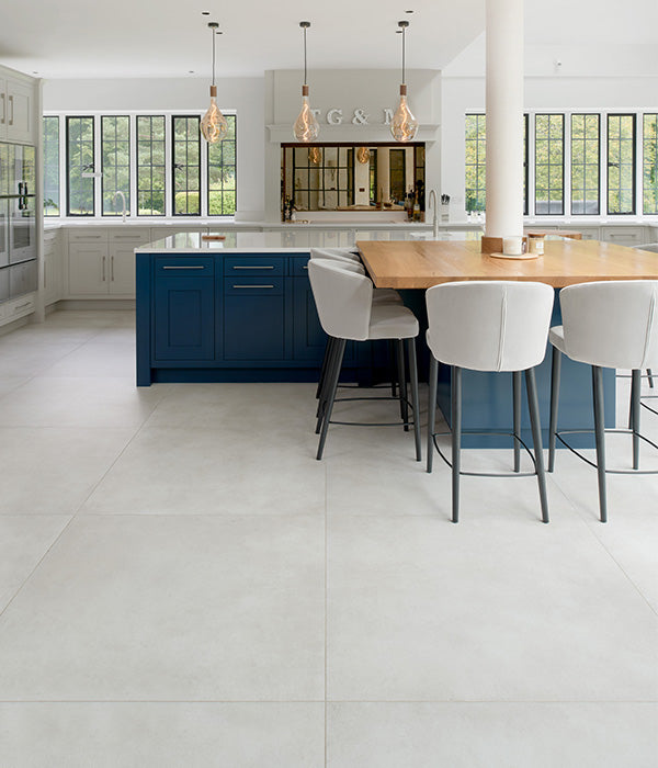 Louvre Porcelain Blanc