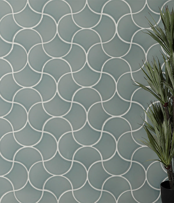 Riverlands Scales Ceramic Heron