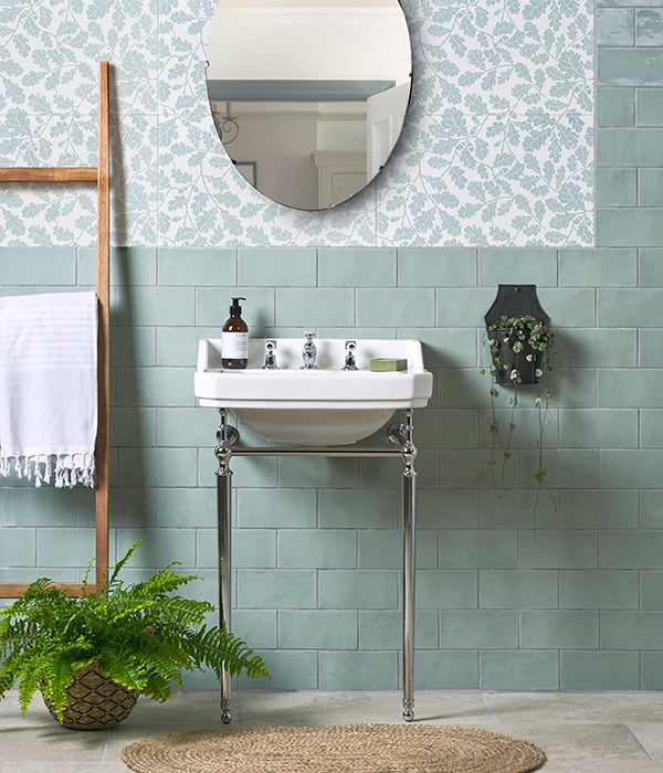 Shoreline Ceramic Sea Kale