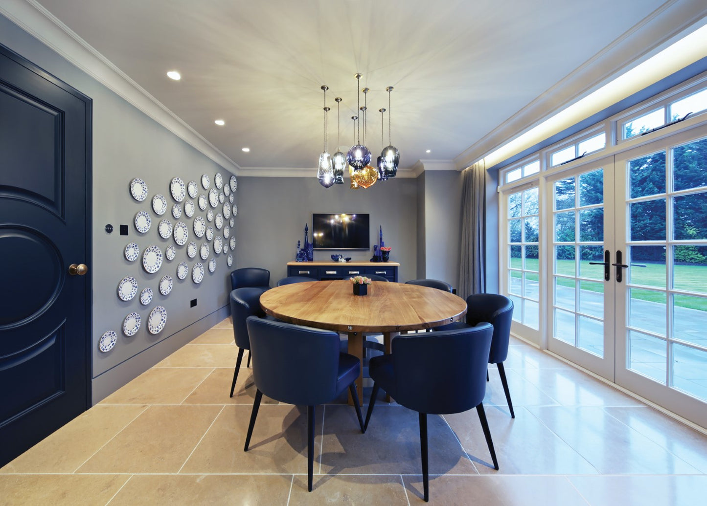 Buscot Distressed Finish