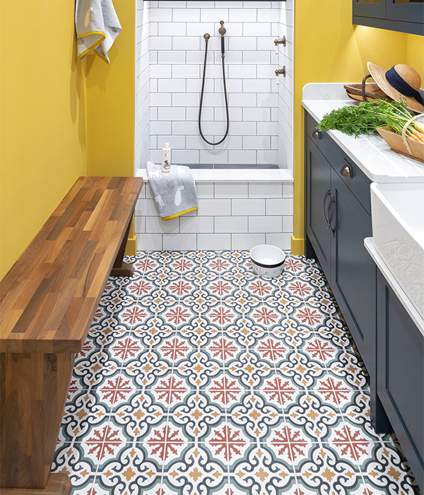 Quintessential Porcelain Salisbury