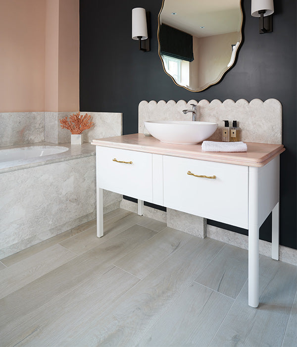 Sussex Porcelain Pearl