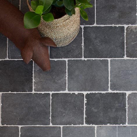 Wexford Limestone Cobble Tumbled Finish