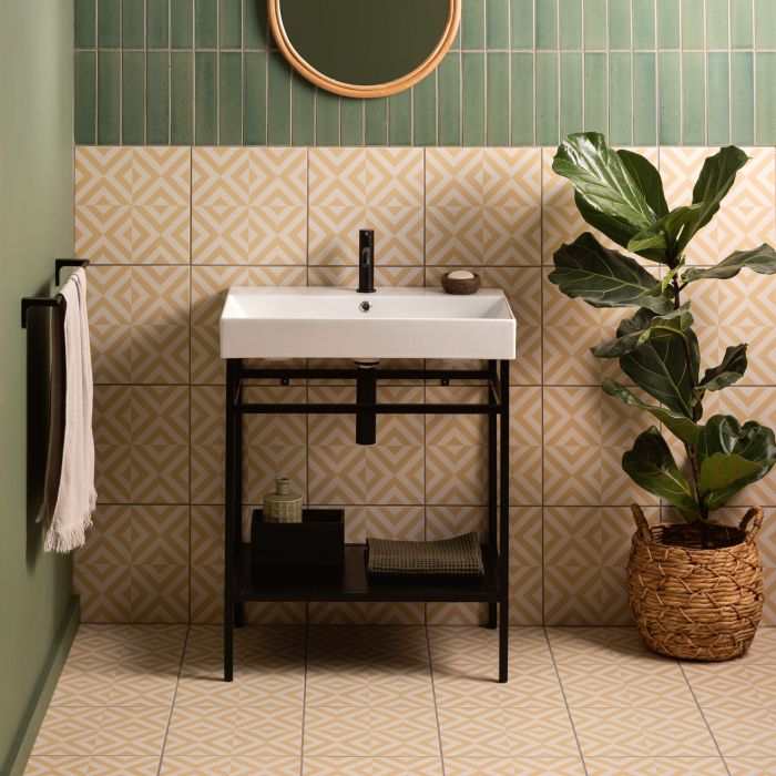 Penshaw Yellow on Chalk