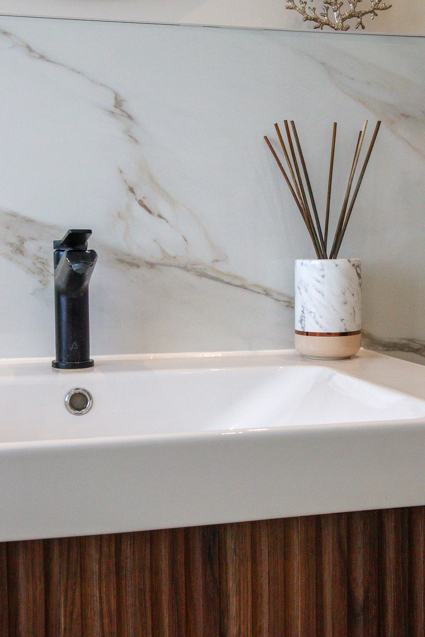 Aurora Calacatta Natural