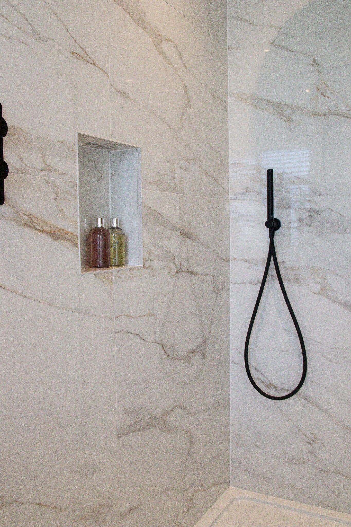 Aurora Calacatta Polished