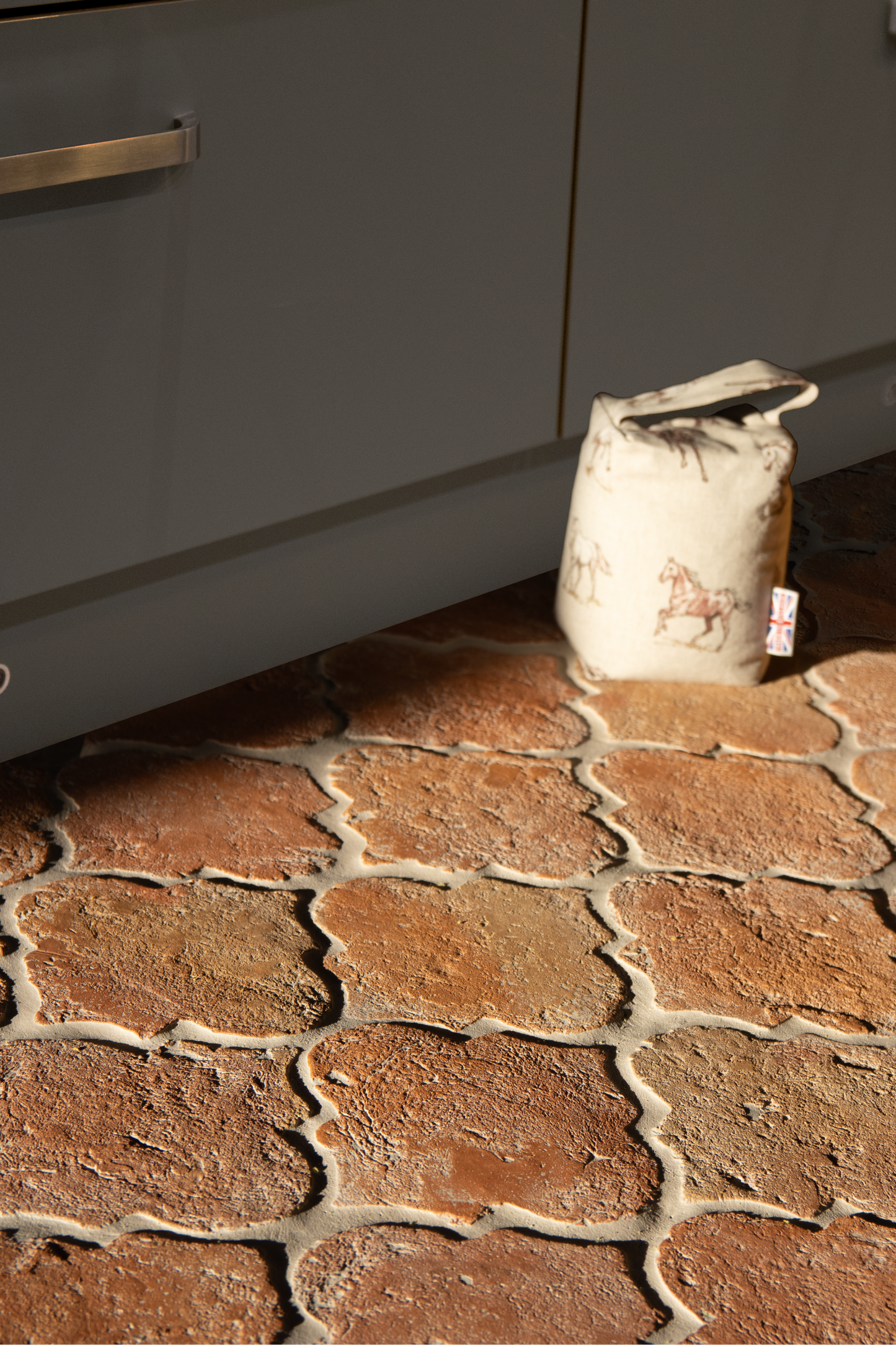 Claybourne Handmade Arabesque Terracotta