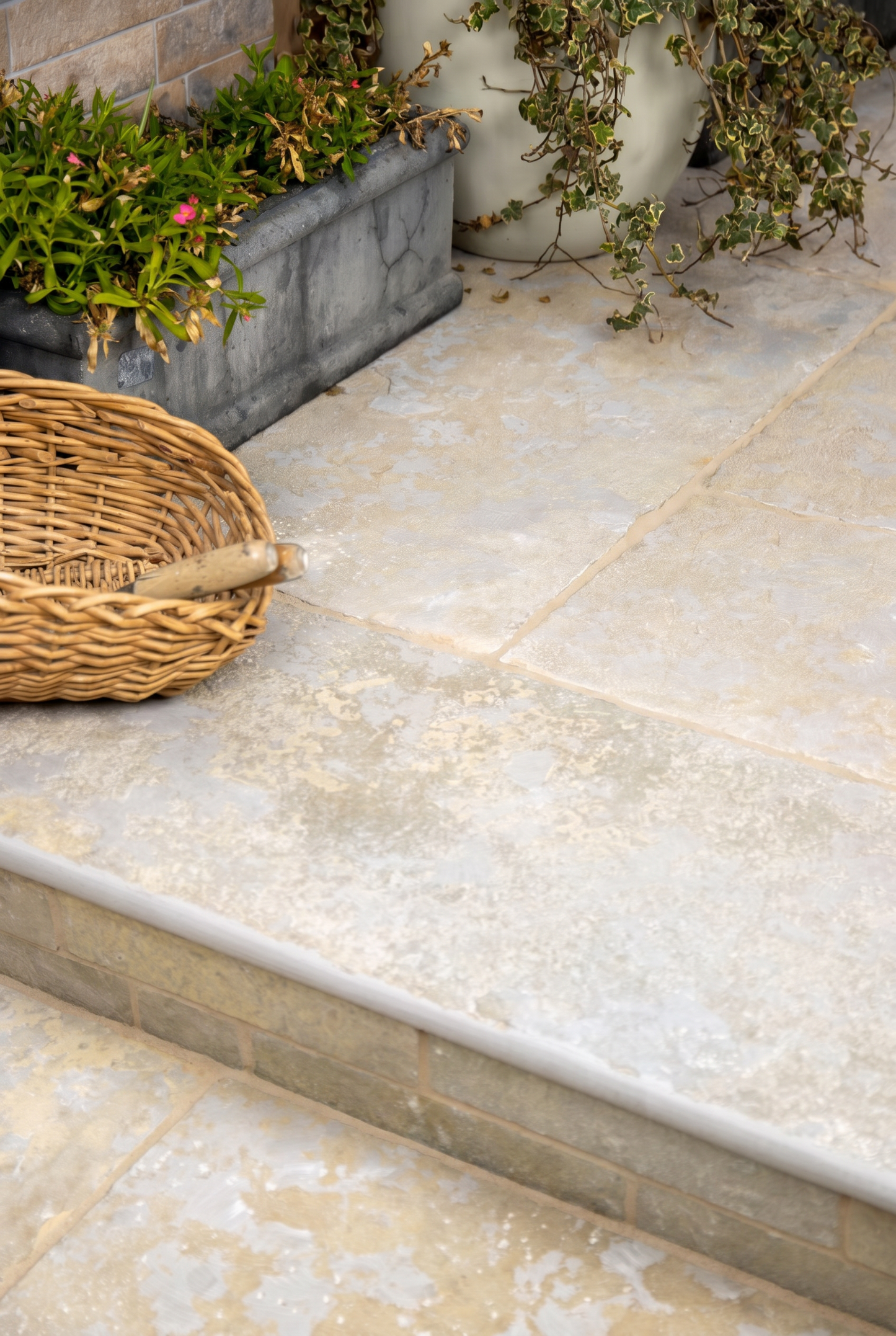 Elkstone Yellow Worn & Tumbled