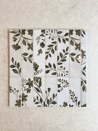 Artista Green Motif