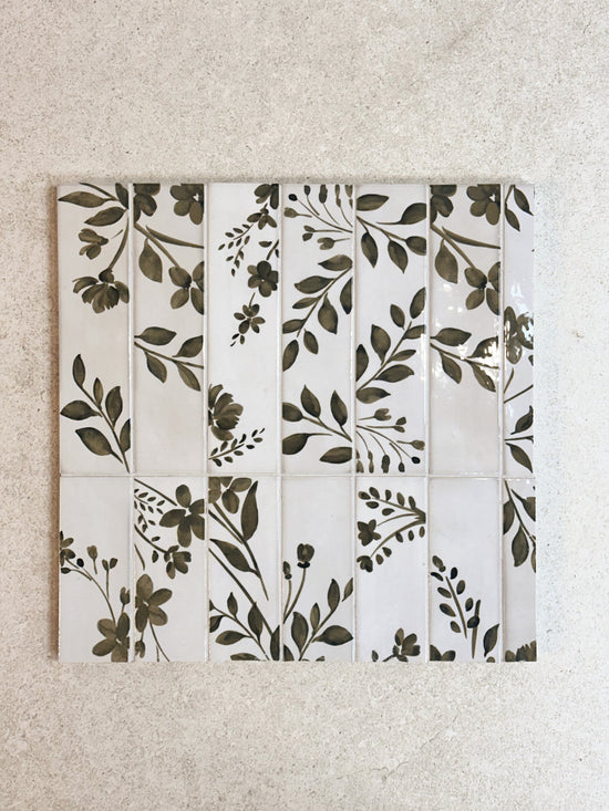 Artista Green Motif