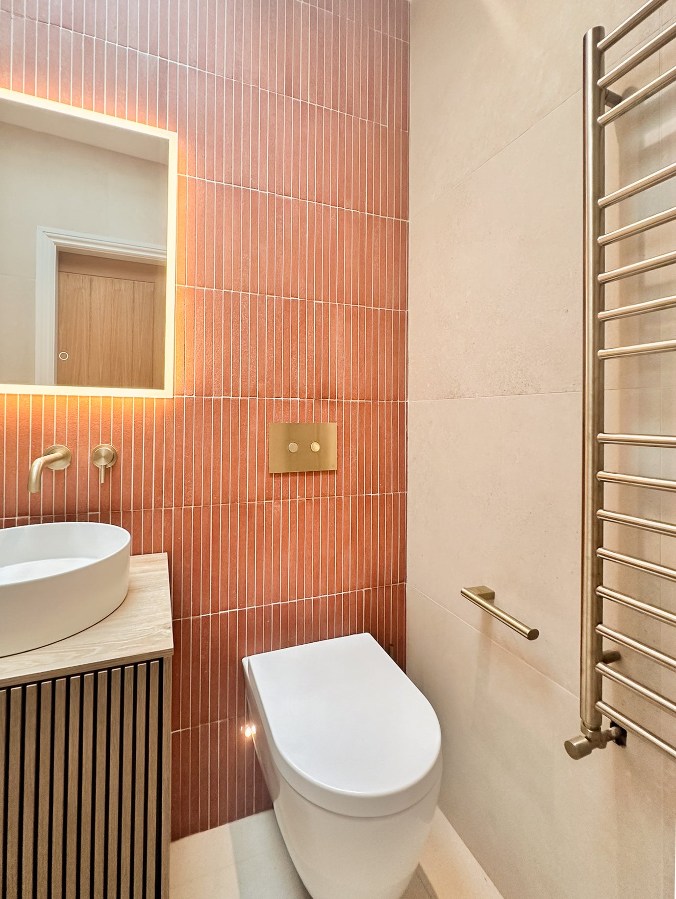 Aesthetica Ivory