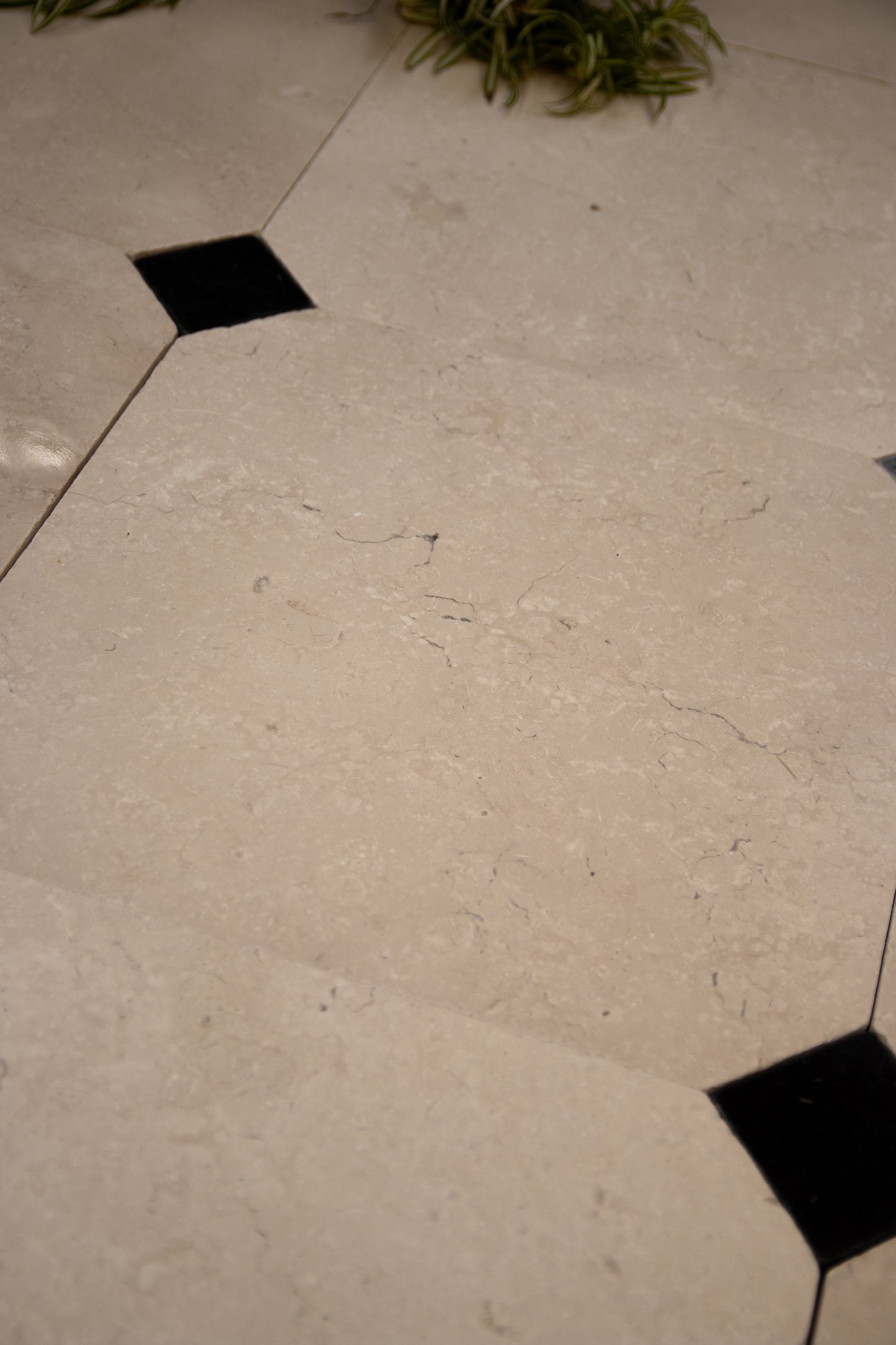Elsham Limestone Octagon & Dot Tumbled Finish