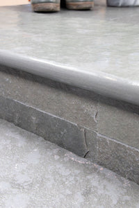 Elkstone Grey Worn & Tumbled Bullnose Step With Rain Drip