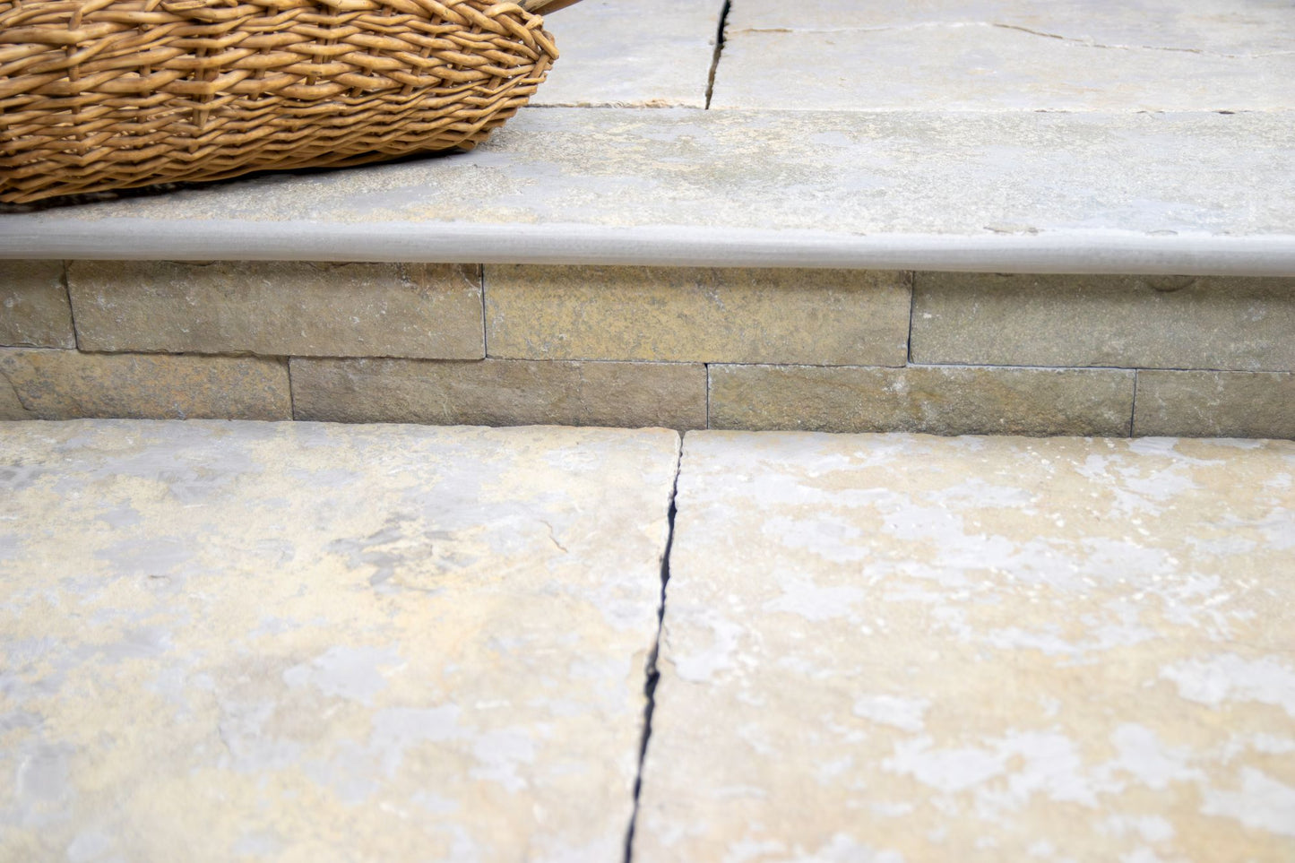 Elkstone Yellow Worn & Tumbled Bullnose Step With Rain Drip