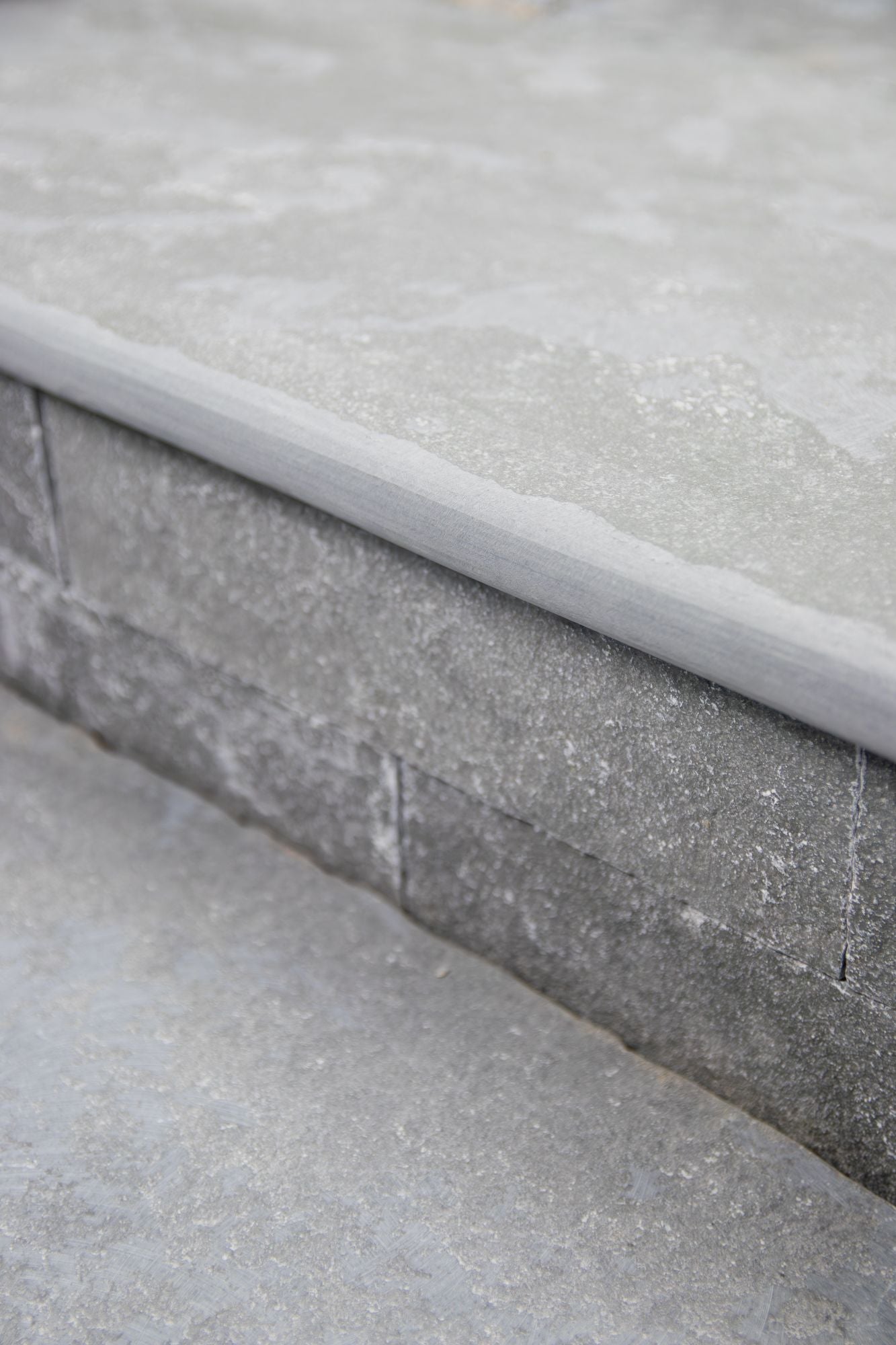 Elkstone Grey Worn & Tumbled Bullnose Step With Rain Drip