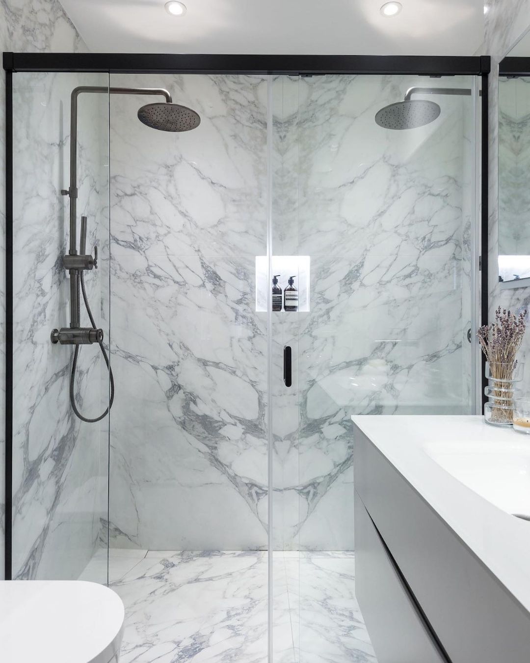 Elementa Arabescato Bookmatched Polished Slab