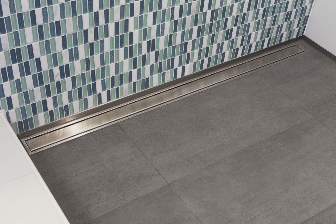 Kerdi-Line A Solid Design 30MM Frame Brushed V4A Stainless Steel Drain and Grate