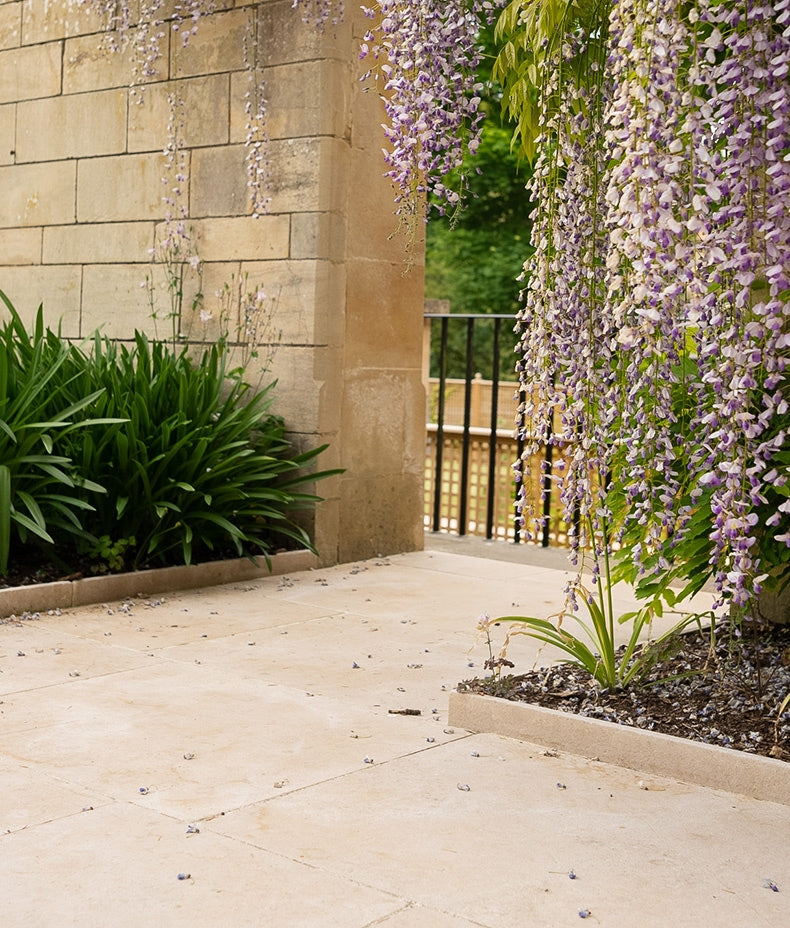 buscot-limestone-tumbled-&-etched-finish