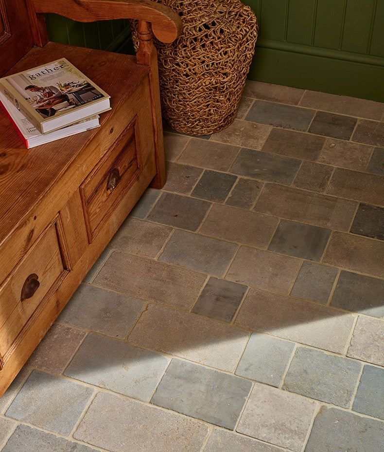 castilan-cobbles-tumbled-finish