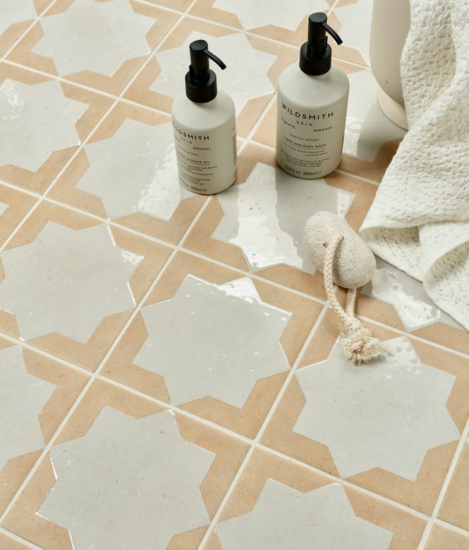 Menara Porcelain White Star