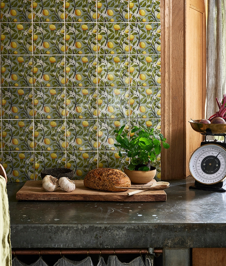studio-nonna's-kitchen-sorrento-azzuro-gloss-finish