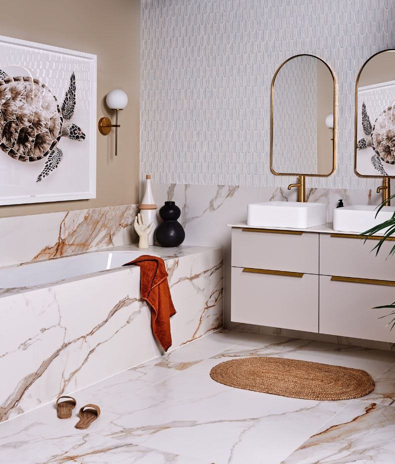 Sculpture Grande Porcelain Calacatta Maximus