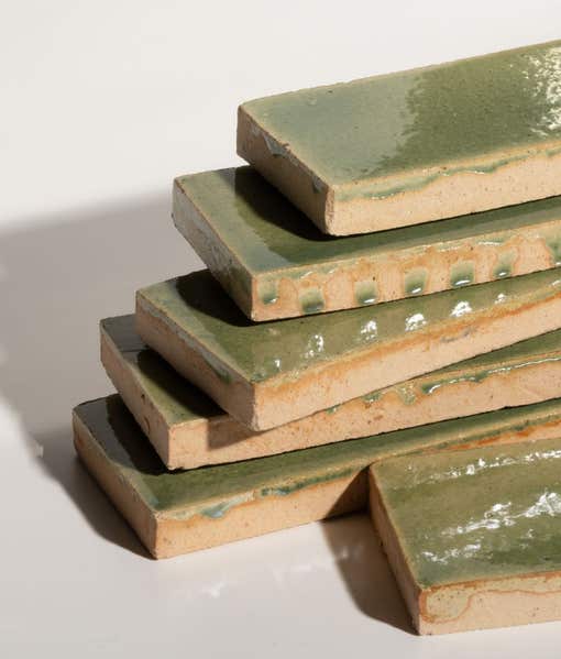 stone-glaze-ceramic-olive-leaf-gloss