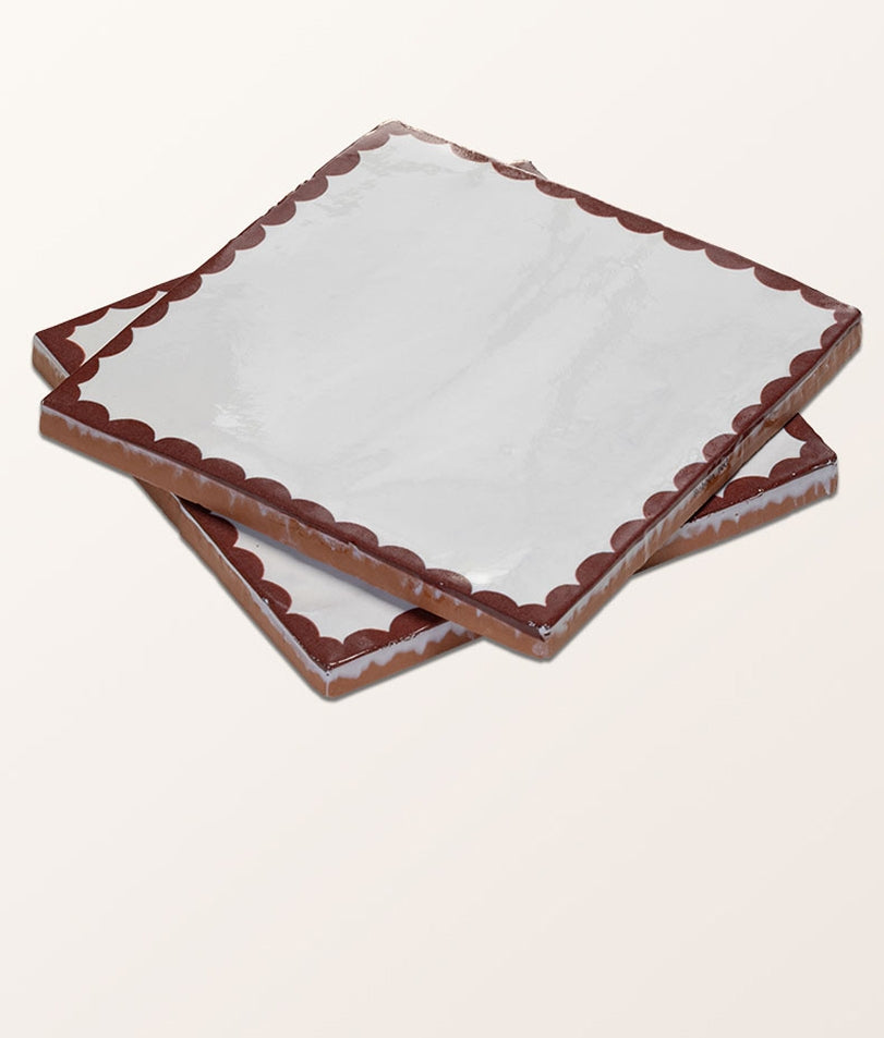 studio-bobbin-wine-gloss-finish