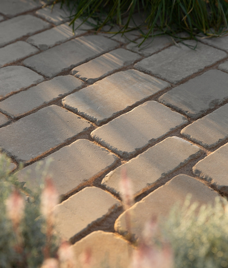 trafalgar-cobbles-tumbled-finish