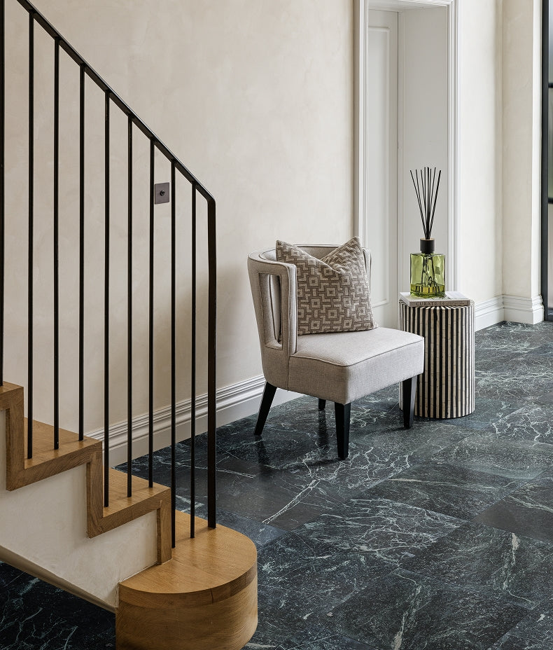 versailles-vert-honed-finish